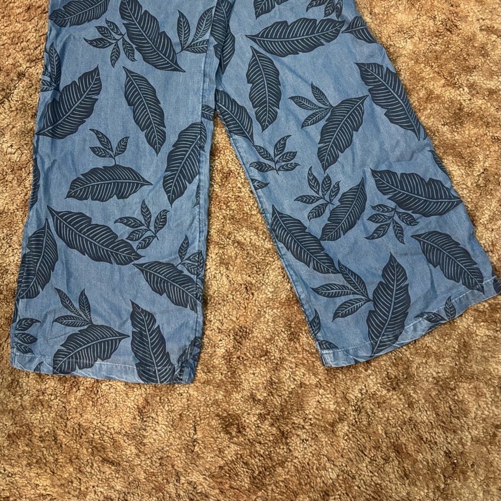 NWT Land N Sea Faded Floral/Leaf Print Wide Leg Pants Blue, Sz M - Picture 5 of 7